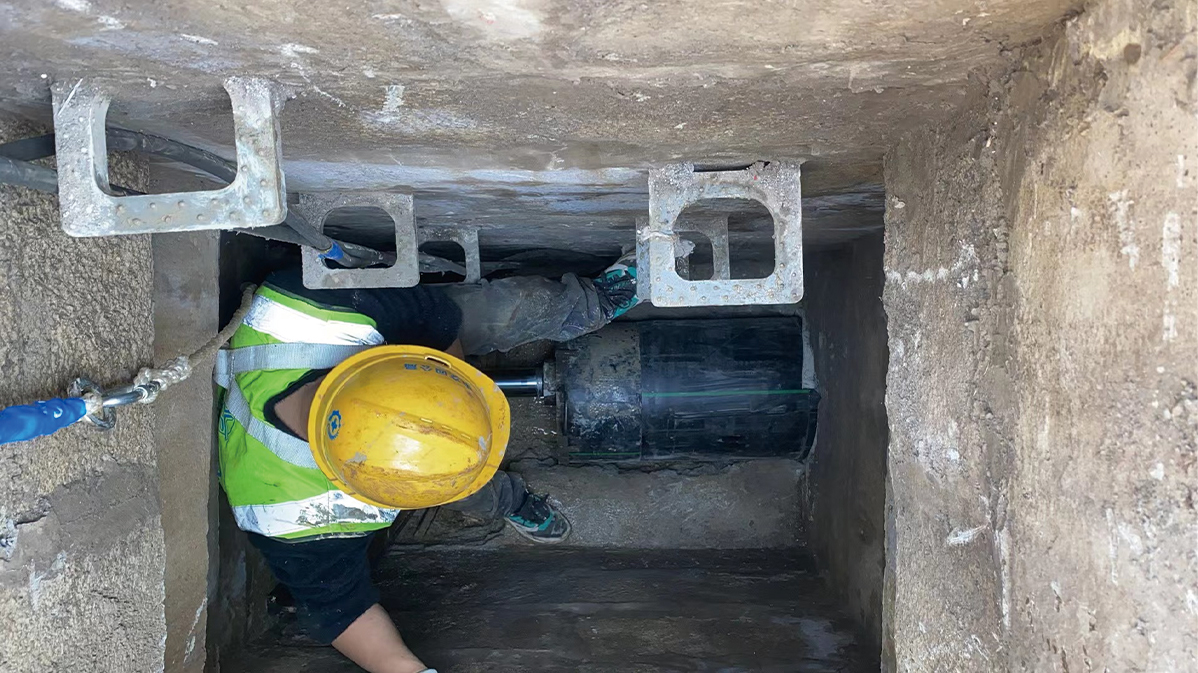 中方HDPE短管内衬法